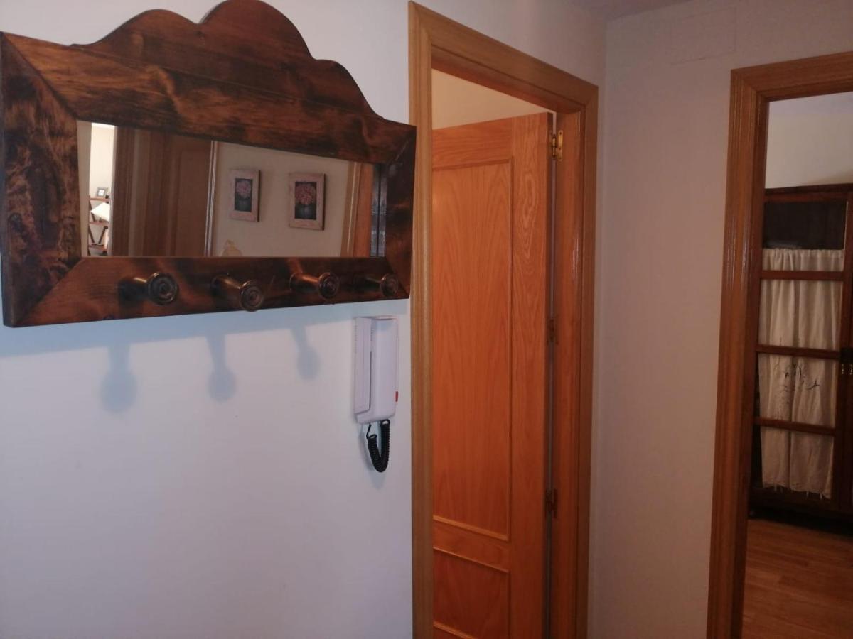 Apartamento Sarrato IV De Sallent ซาเยนต์ เด กาเยโก ภายนอก รูปภาพ